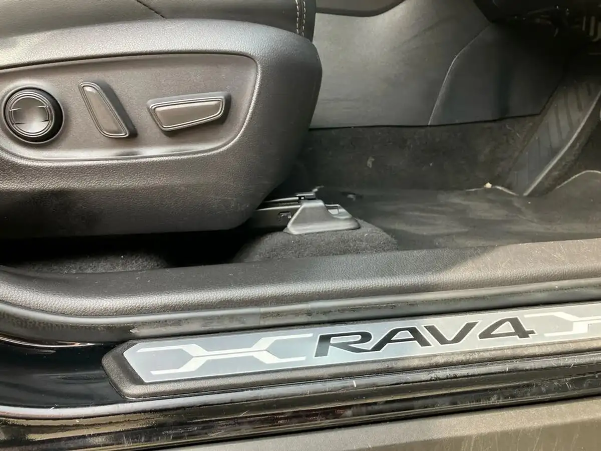 2021-toyota-rav4-25-vvt-i-black-edition-215bhp-big-36