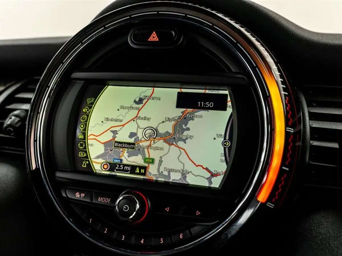 2016-mini-cooper-20-cooper-jcw-big-38