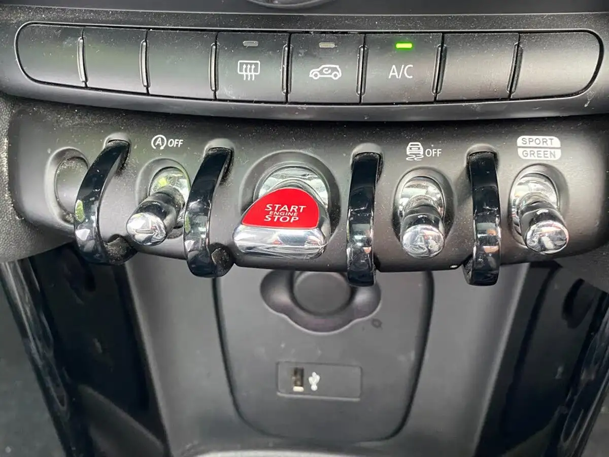 2021-mini-cooper-20-cooper-s-sport-hatchback-3d-auto-big-35