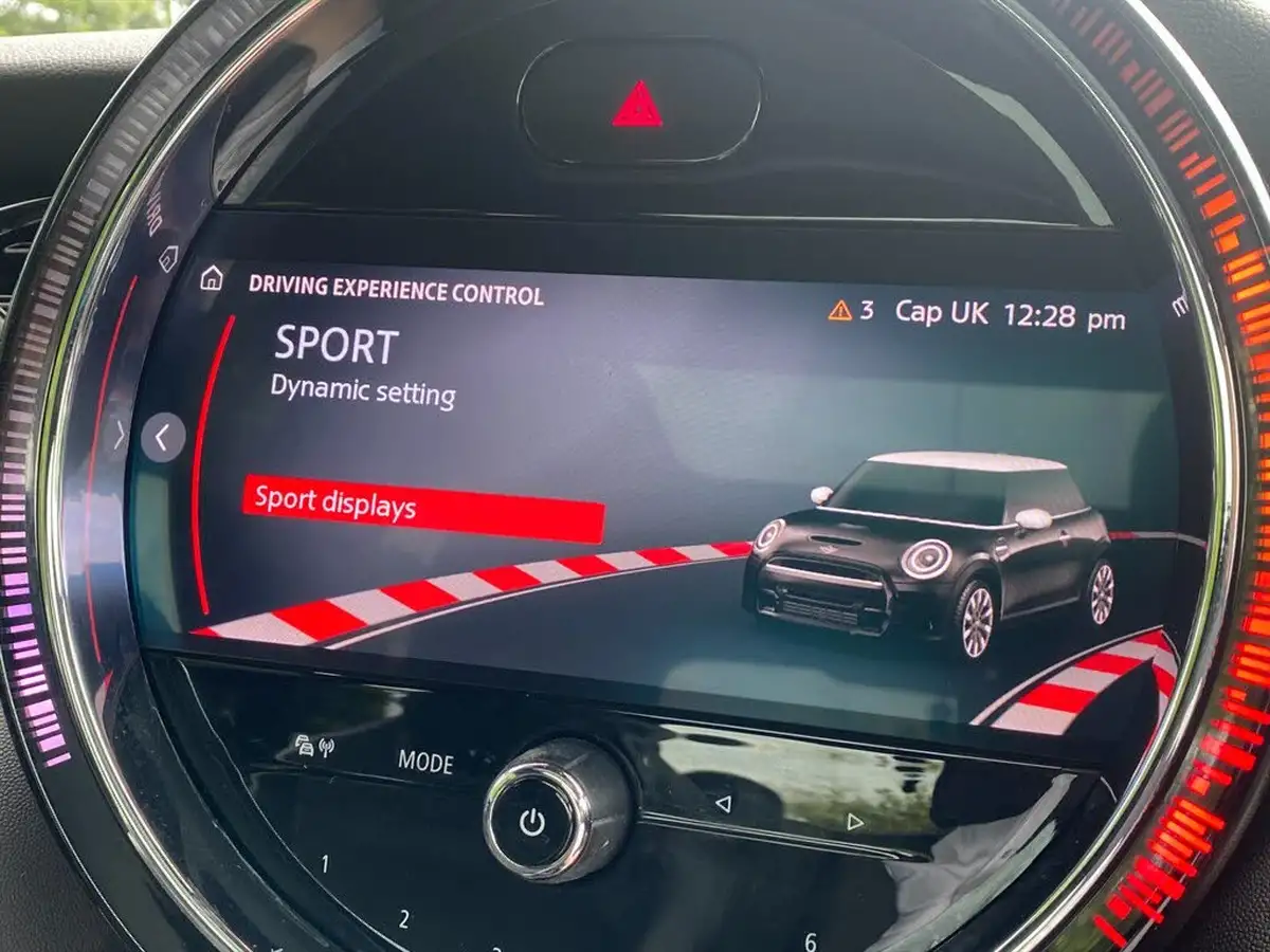 2021-mini-cooper-20-cooper-s-sport-hatchback-3d-auto-big-11