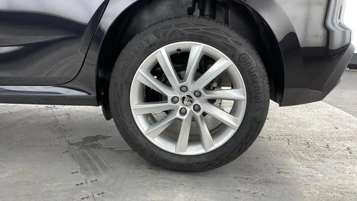 2024-skoda-kamiq-10-tsi-se-116ps-dsg-big-32