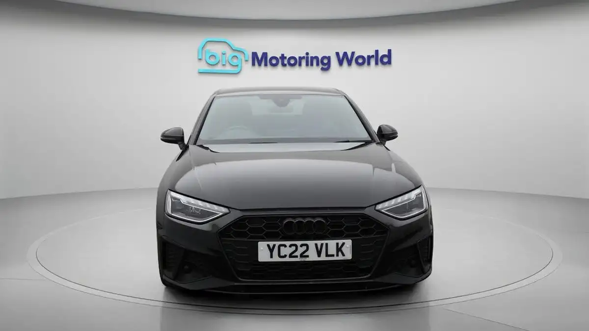 2022-audi-a4-20-35-tfsi-black-edition-s-tronic-big-2