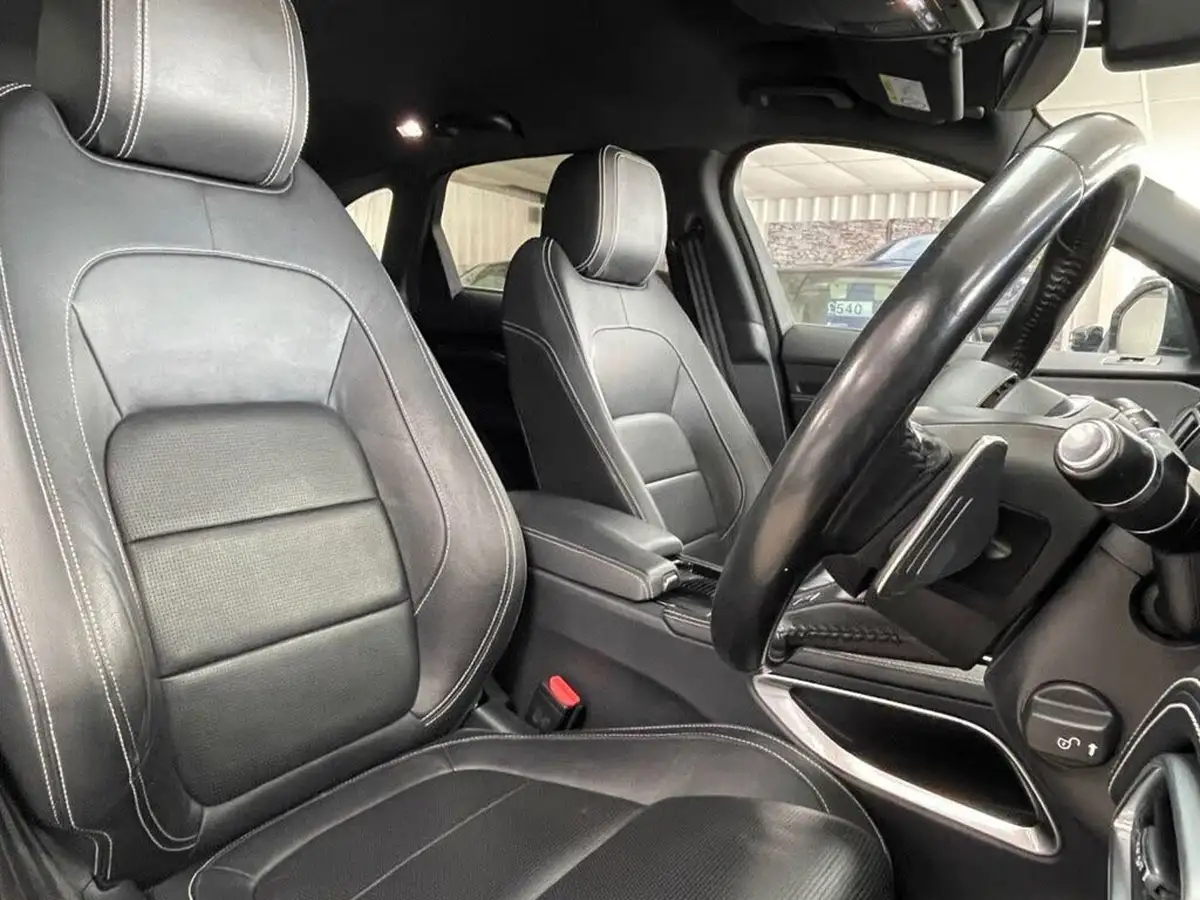 2018-jaguar-f-pace-20-i4d-r-sport-180ps-awd-auto-big-25