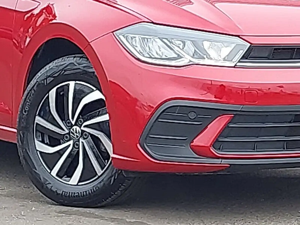 2021-volkswagen-polo-10-tsi-life-big-8