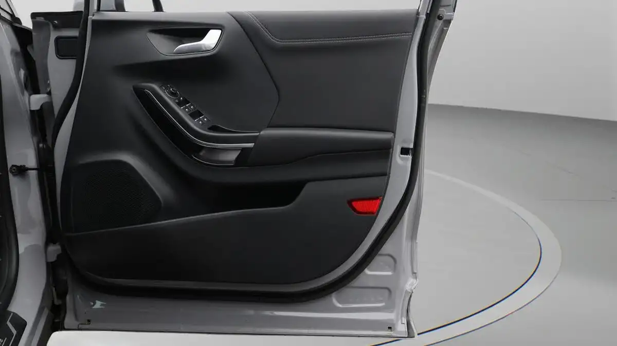 2023-ford-puma-suv-10-st-line-vignale-155ps-big-15