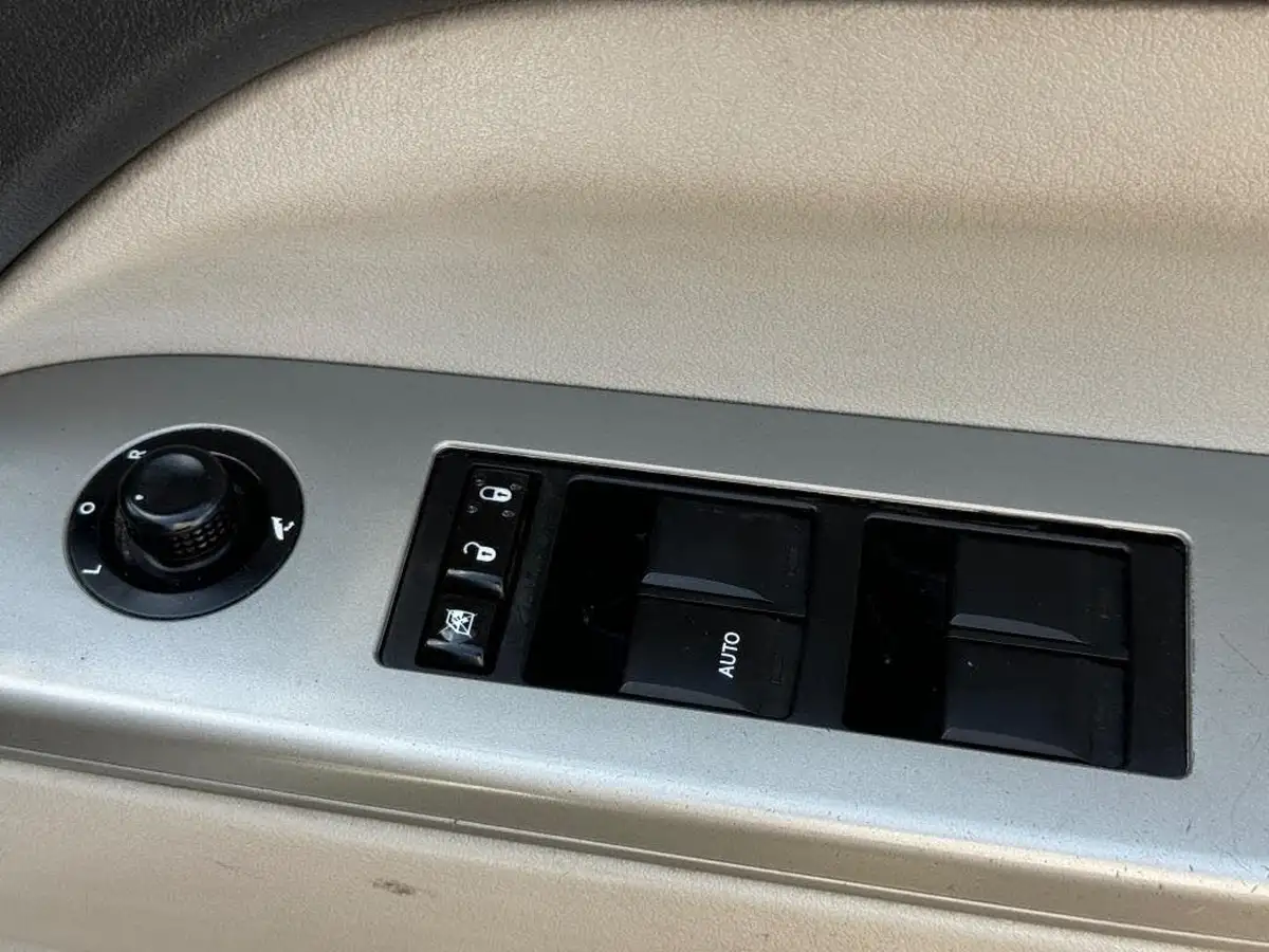 2008-jeep-compass-24-limited-cvt-band-k-big-12