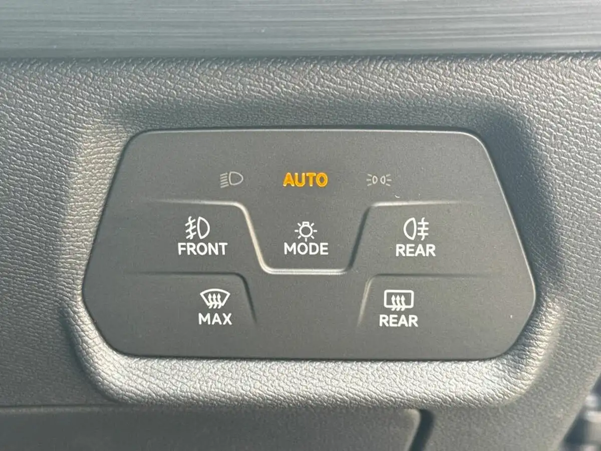 2023-cupra-leon-nf-20-tsi-vz2-310ps-estate-4drive-big-17