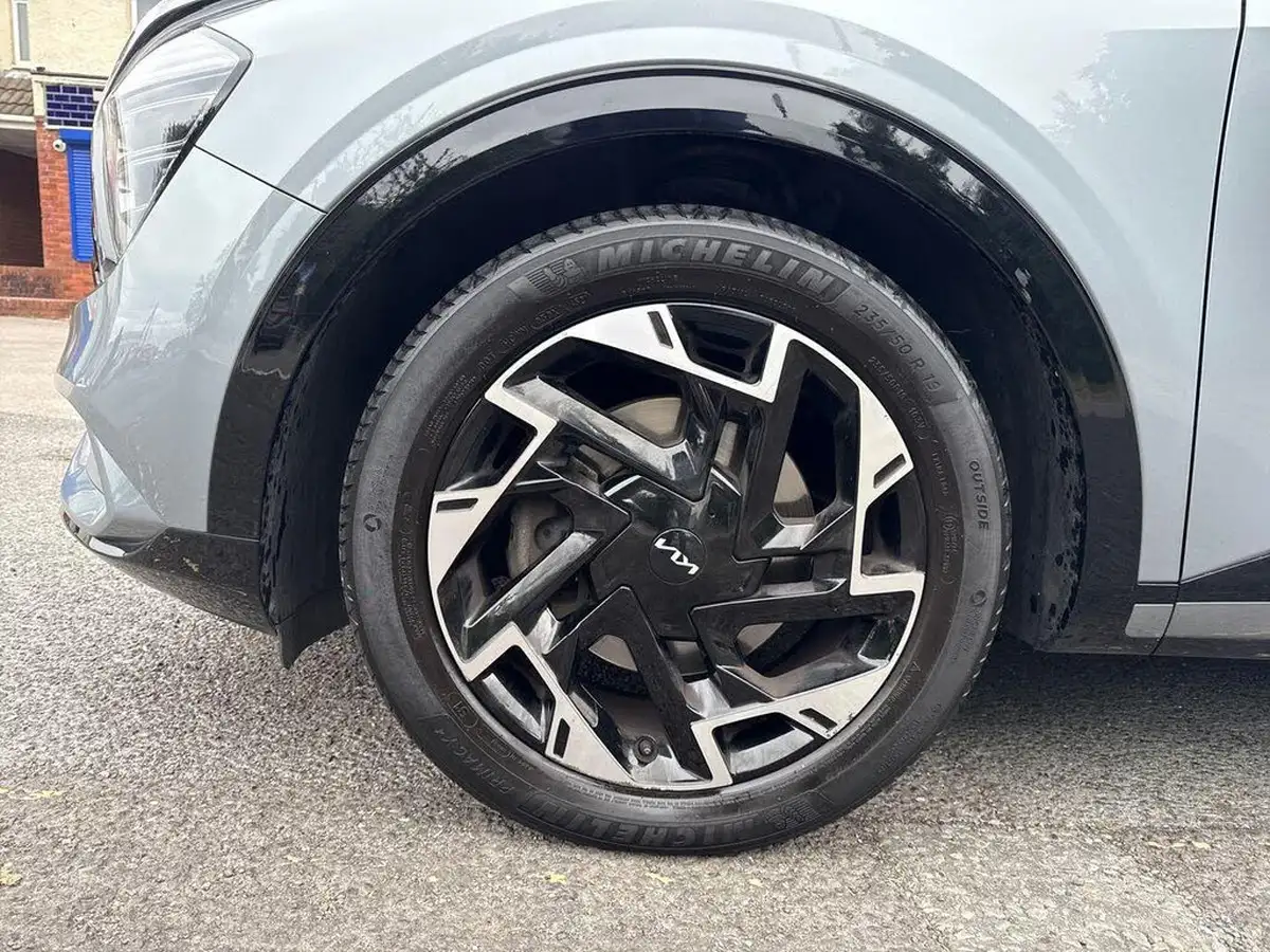 2022-kia-sportage-16-t-gdi-gt-line-s-148bhp-awd-48v-1598cc-dct-big-4