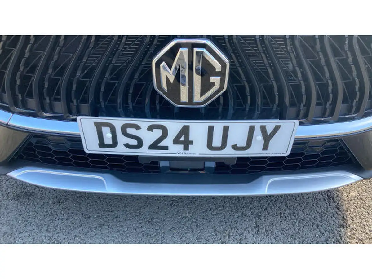 2024-mg-hs-15t-gdi-se-162ps-1490cc-big-34