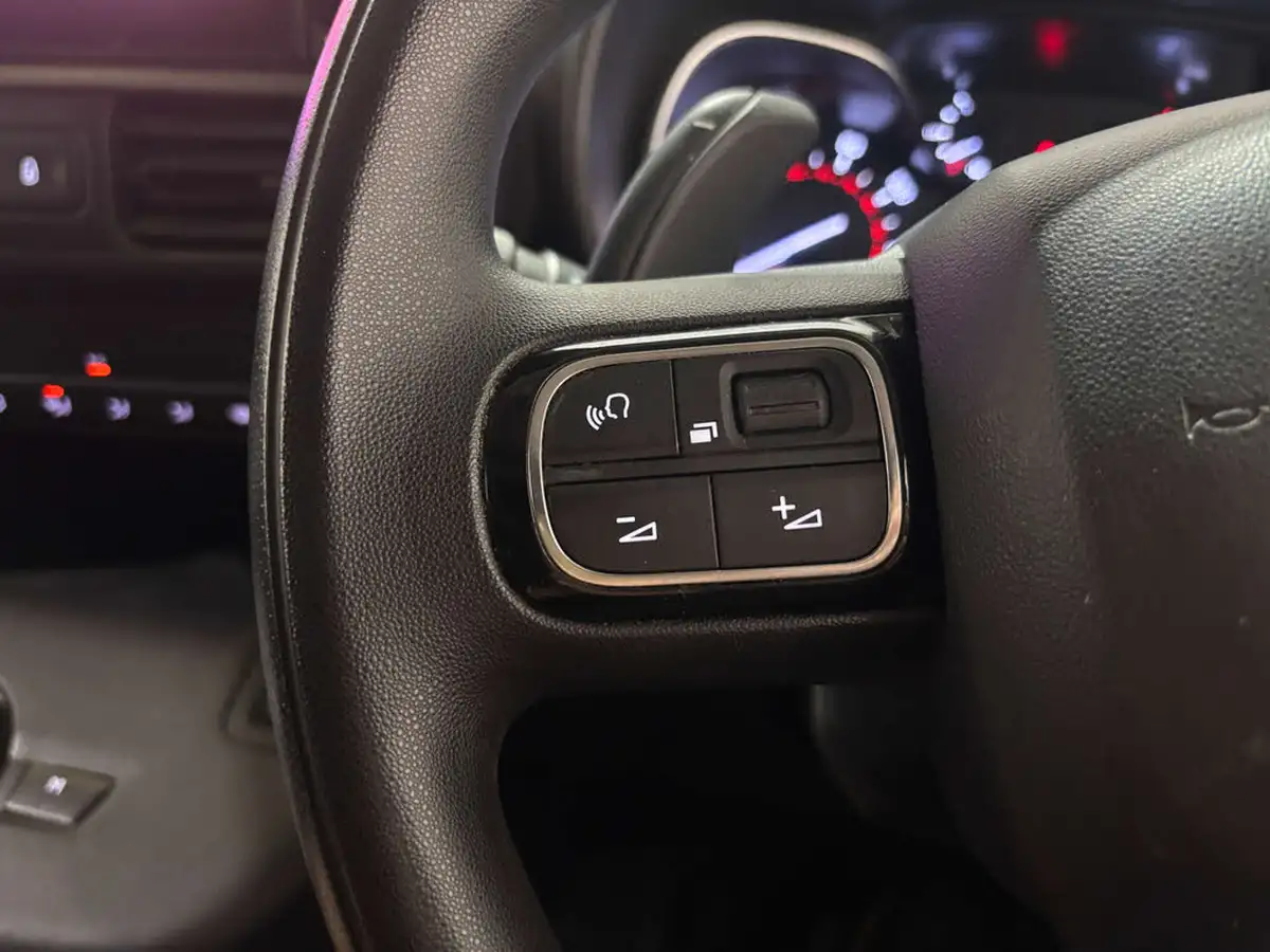 2021-citroen-berlingo-15bluehdi-1000-driver-130pseu6dt-e-ss-eat8-big-32