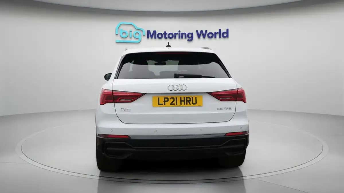 2021-audi-q3-15-35-tfsi-black-edition-codcomfort-sound-pack-station-wagon-big-6