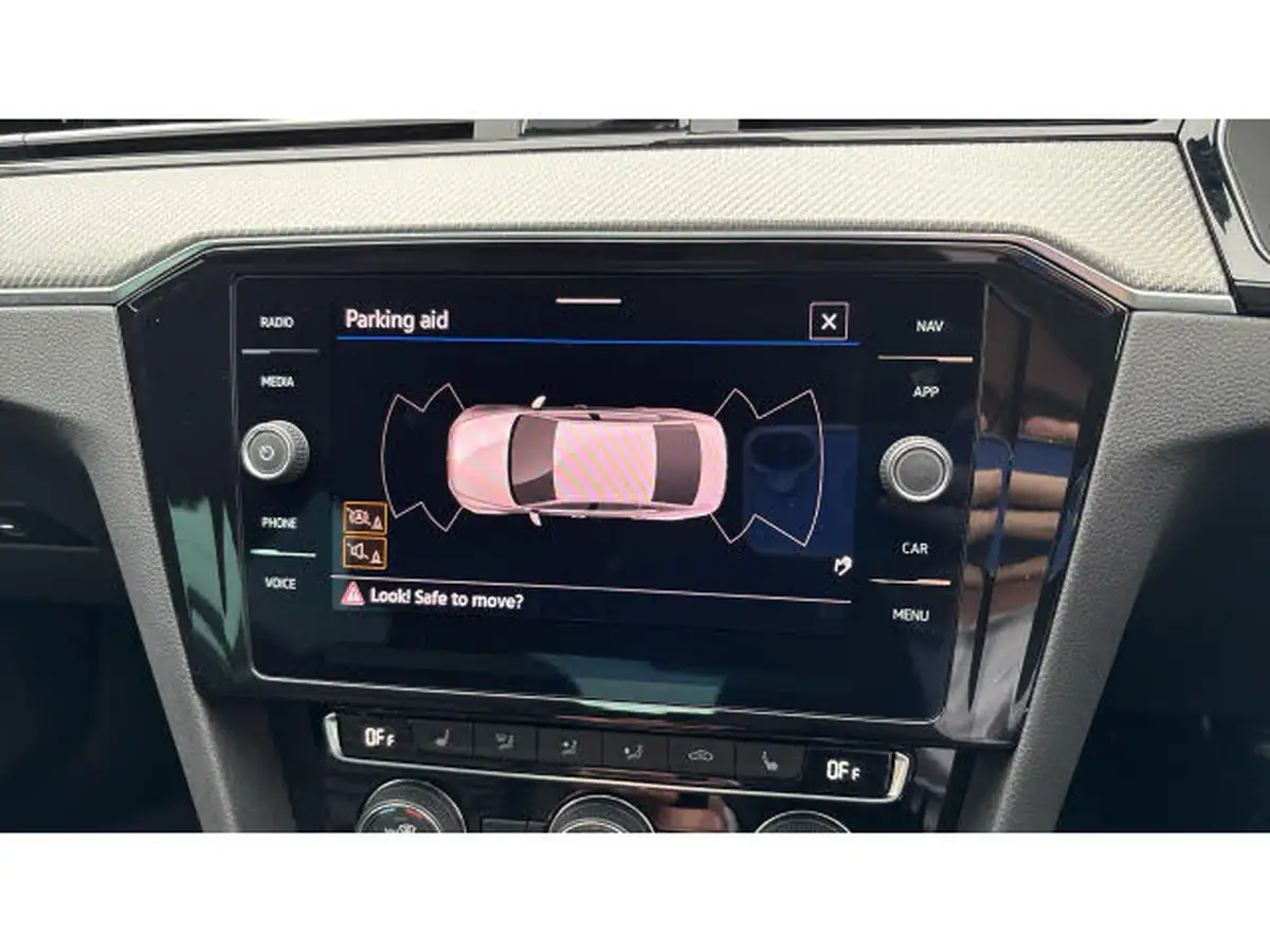 2020-volkswagen-passat-15-tsi-r-line-saloon-4d-dsg-big-34
