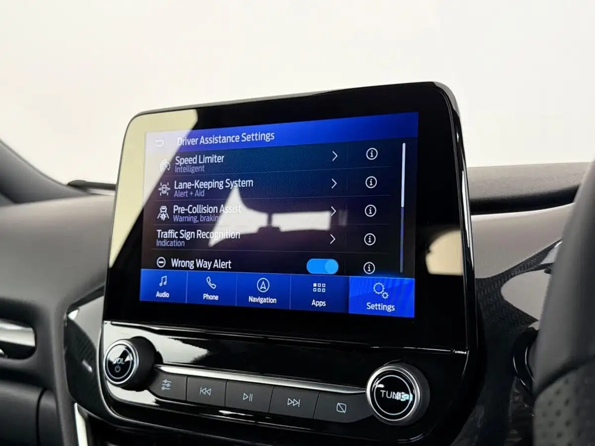 2023-ford-puma-suv-big-30