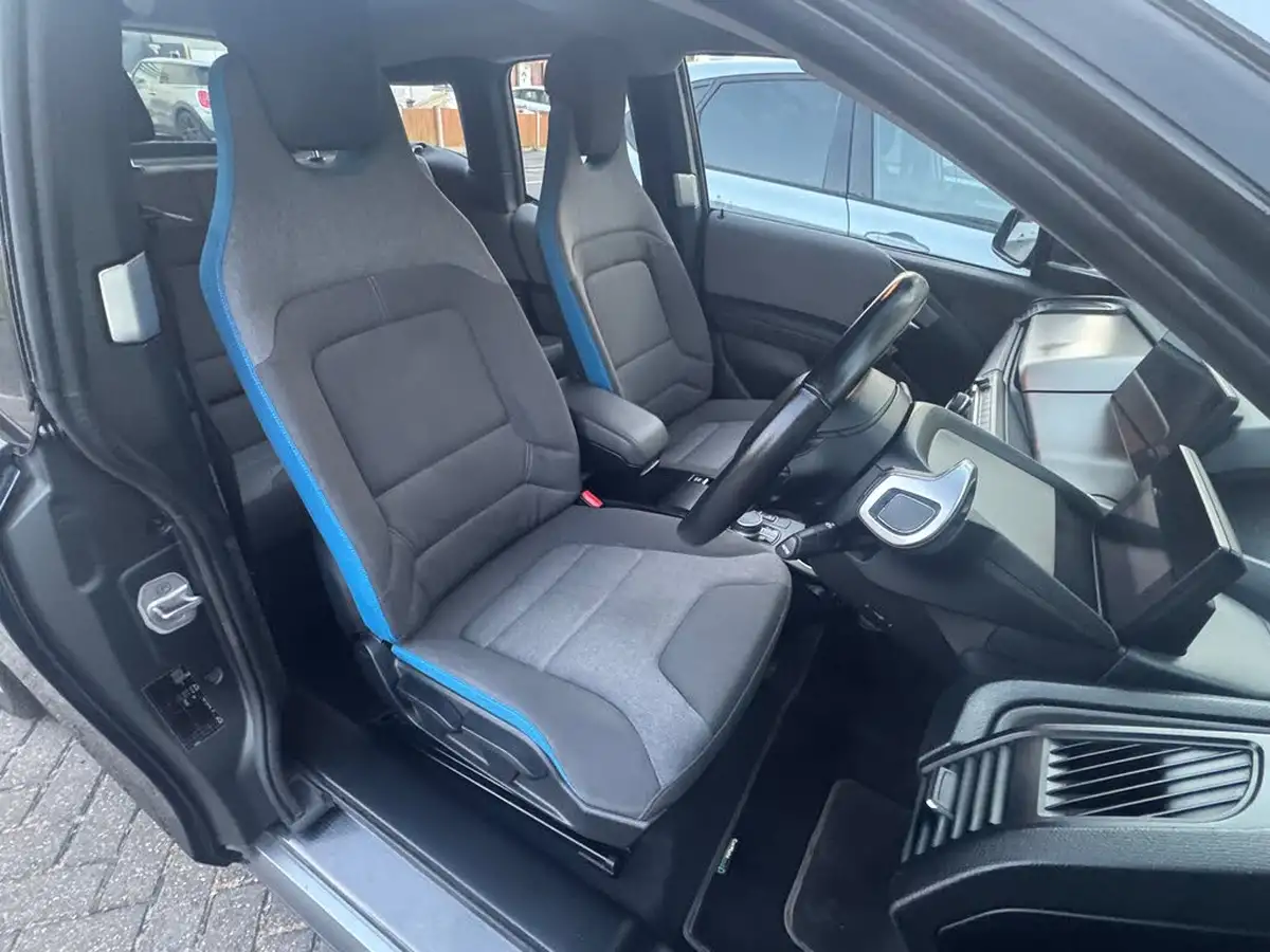2017-bmw-i3-e-94-ah-extended-range-big-35