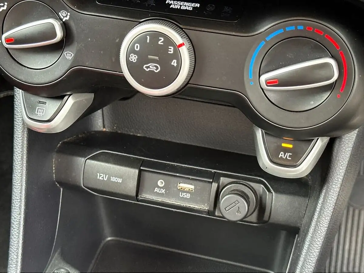 2019-kia-picanto-125-gt-line-big-23