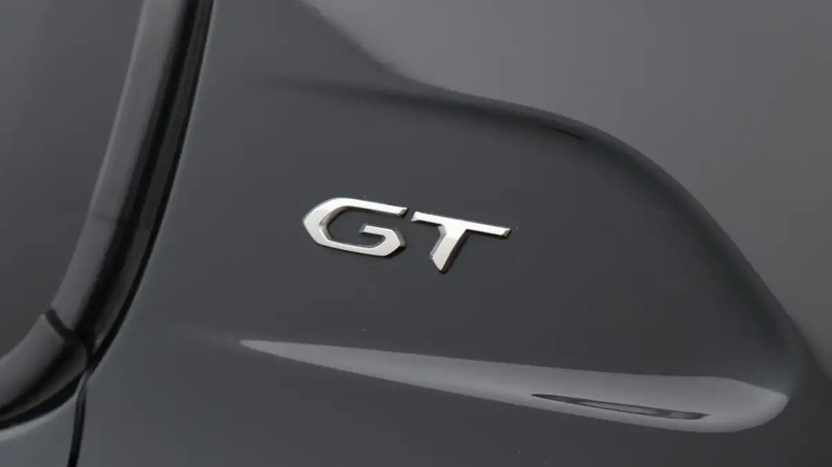 2021-peugeot-208-12-puretech-gt-100bhp-big-21