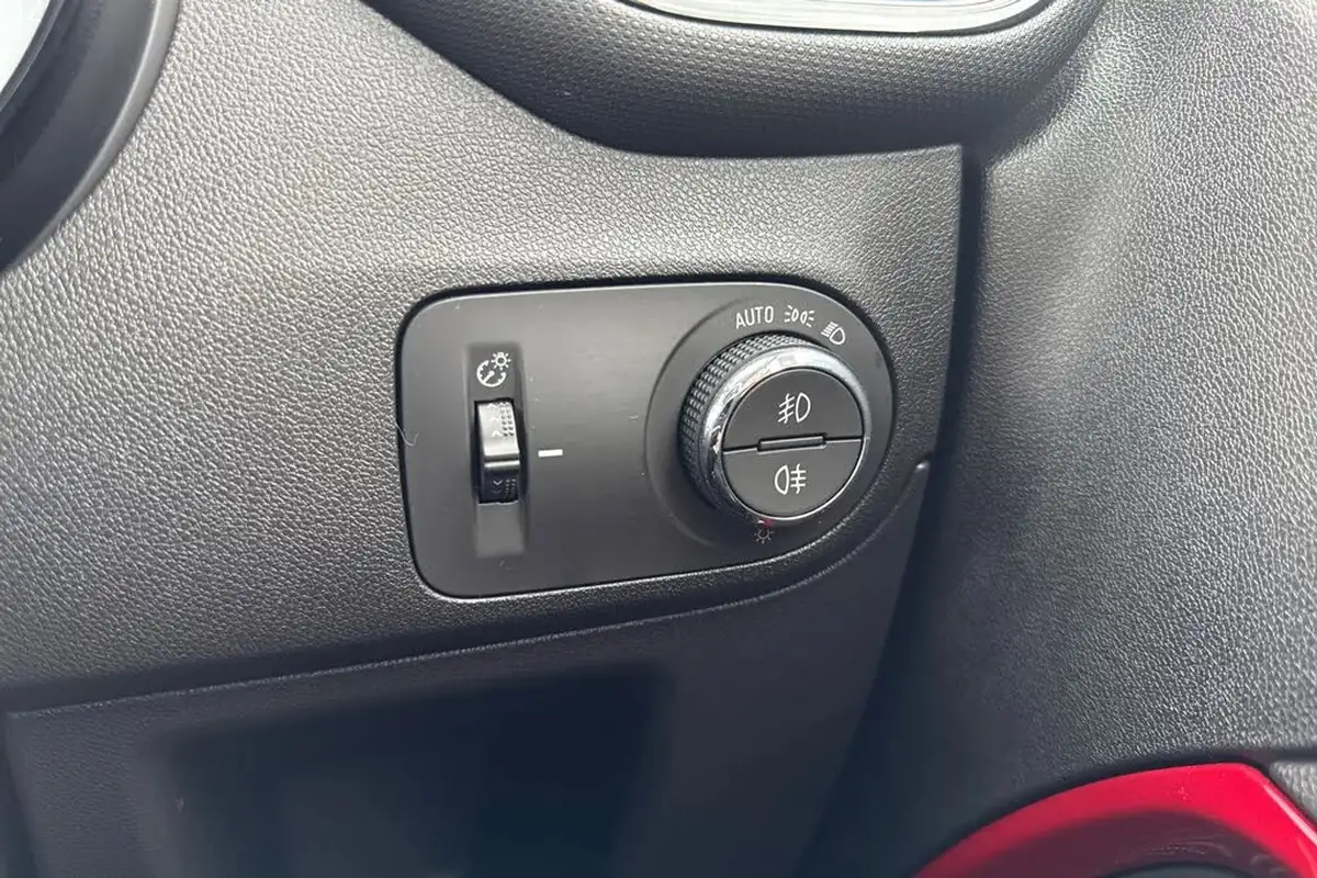 2022-vauxhall-crossland-12-gs-line-110ps-big-43