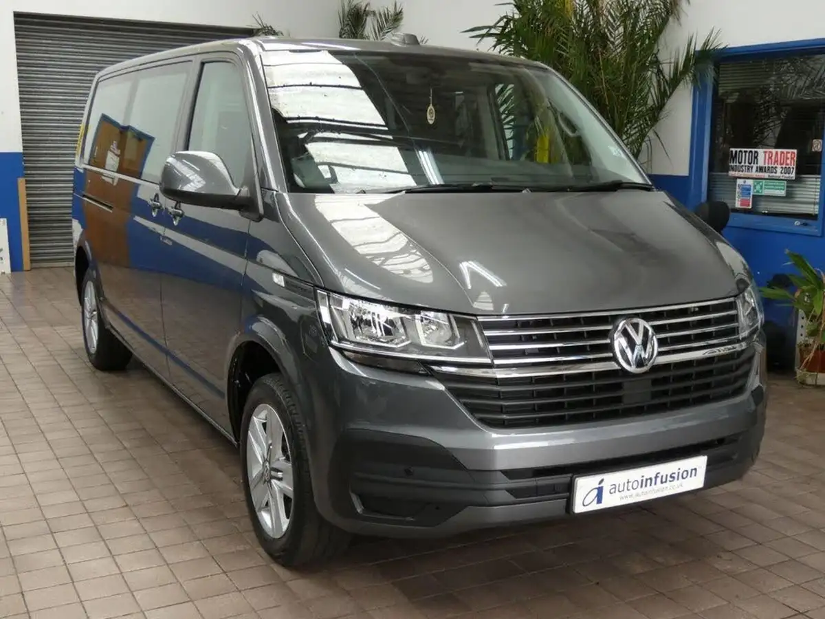 2021-volkswagen-transporter-shuttle-20tdi-t32-se-bmt-lwb-150ps-eu6dt-e-dsg-big-6