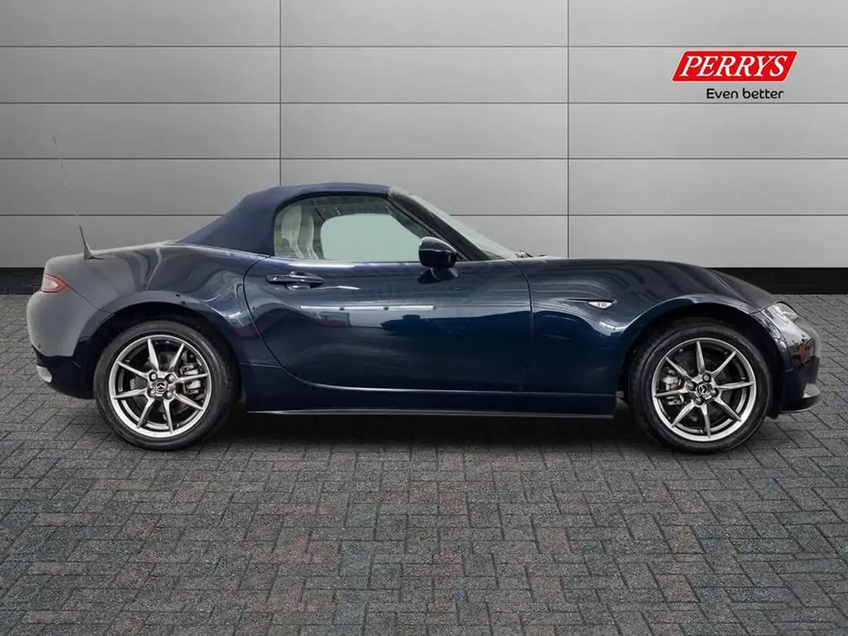 2023-mazda-mx-5-15-kizuna-big-2