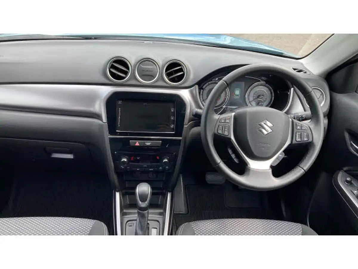 2023-suzuki-vitara-15-sz-t-big-9