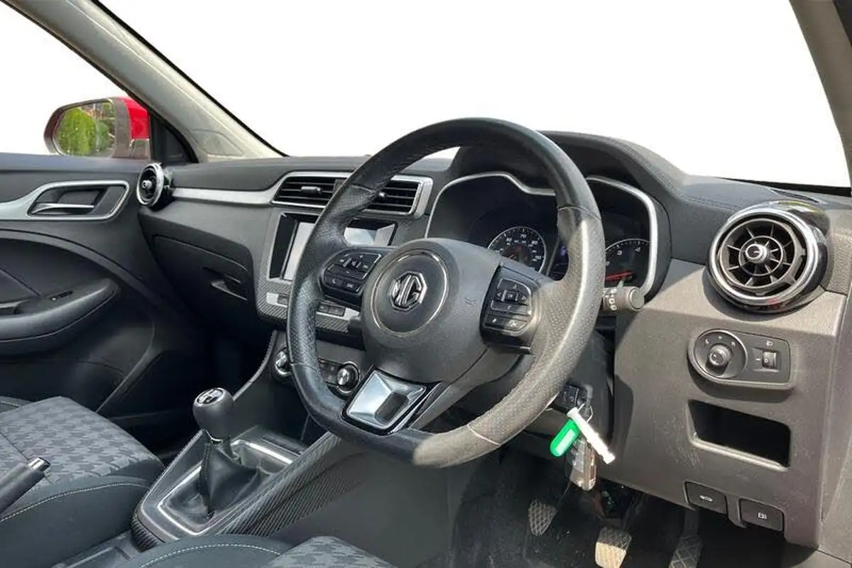 2018-mg-zs-suv-15-vti-tech-excite-big-8