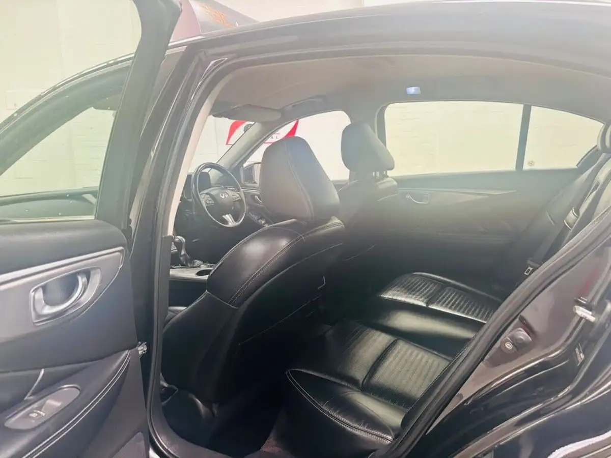 2015-infiniti-q50-22td-sport-170ps-auto-big-19
