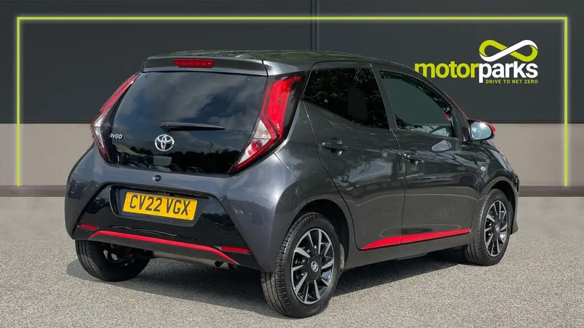 2022-toyota-aygo-10-vvt-i-x-trend-tss-big-2