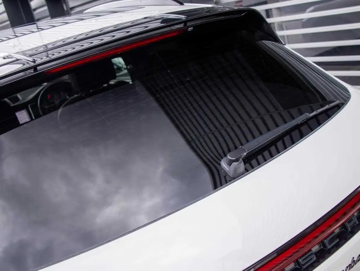 2020-porsche-macan-29-v6-turbo-big-17