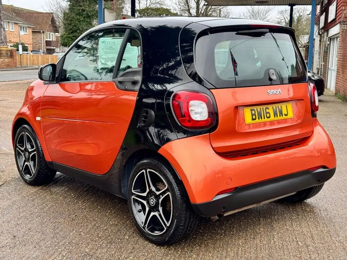 2016-smart-fortwo-09-prime-ss-coupe-twinamic-big-4