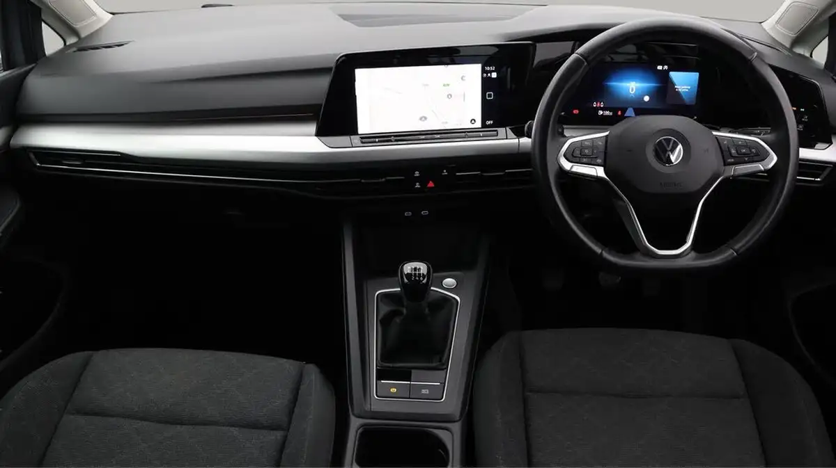 2020-volkswagen-golf-15-tsi-life-150ps-hatchback-big-13