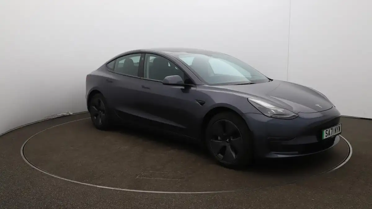 2021-tesla-model-3-e-long-range-awd-big-43
