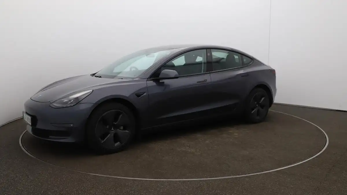 2021-tesla-model-3-e-long-range-awd-big-67