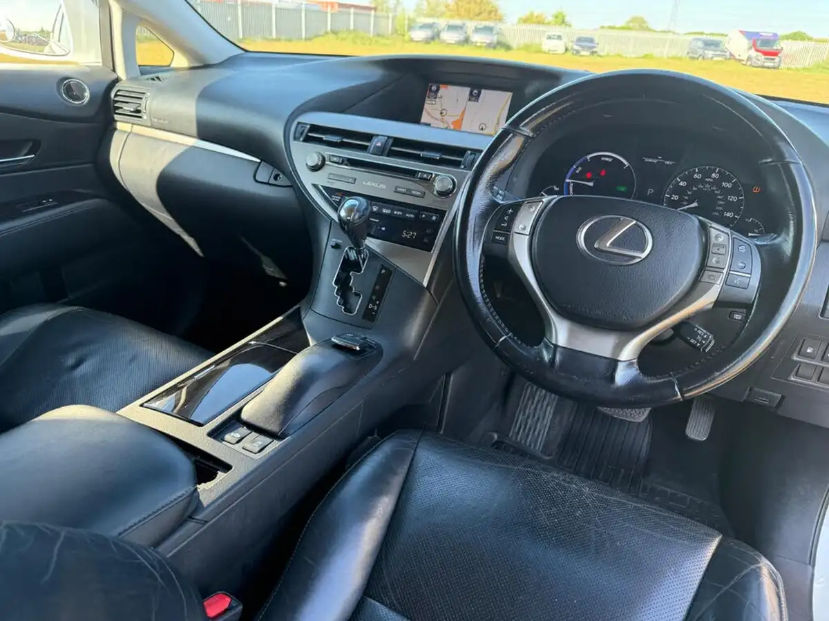 2016-lexus-rx-450h-35-advance-sun-big-8