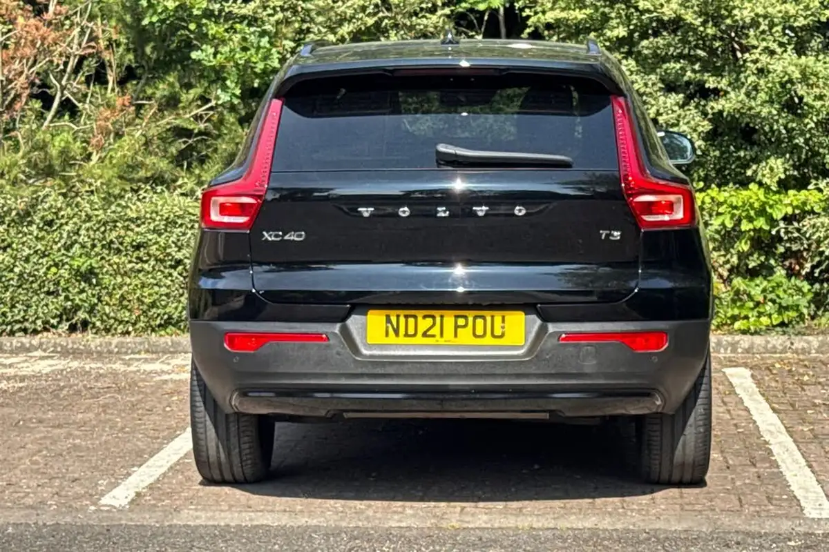 2021-volvo-xc40-15-t3-r-design-161bhp-big-38