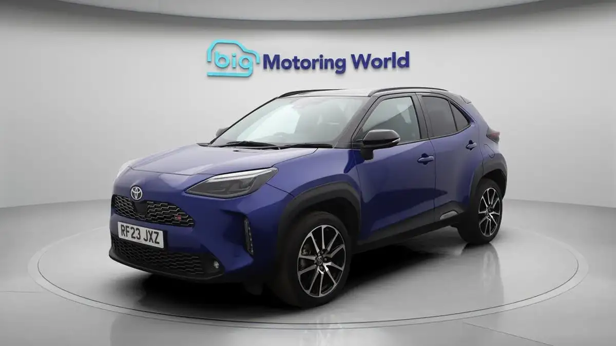 2023-toyota-yaris-cross-15-vvt-i-gr-sport-big-3
