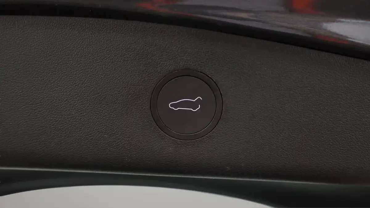 2021-tesla-model-3-e-long-range-4x4-big-22