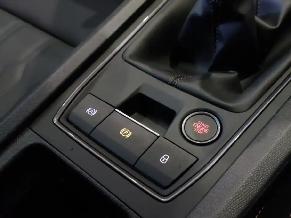 2024-cupra-formentor-15-tsi-v2-big-15
