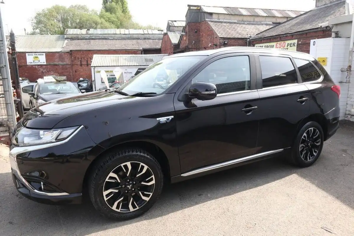 2018-mitsubishi-outlander-20-4hs-phev-5st-big-25