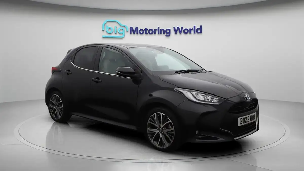 2022-toyota-yaris-15-vvt-i-excel-big-1