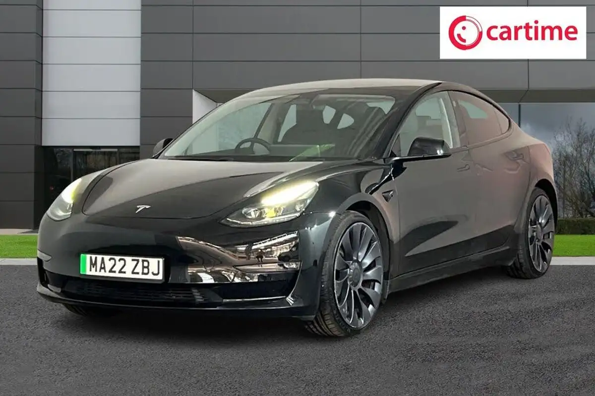 2022-tesla-model-3-e-performance-big-6