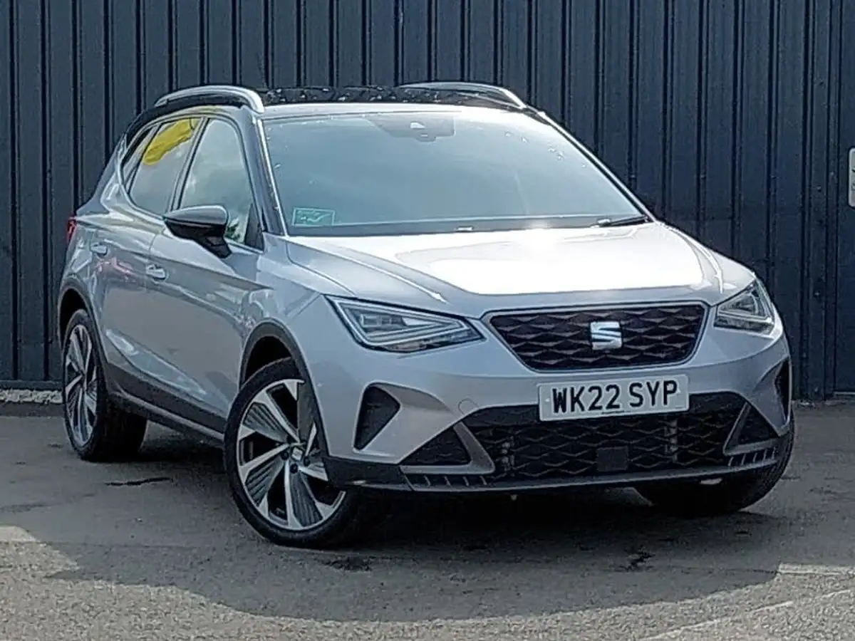 2022-seat-arona-10-tsi-fr-sport-dsg-big-0