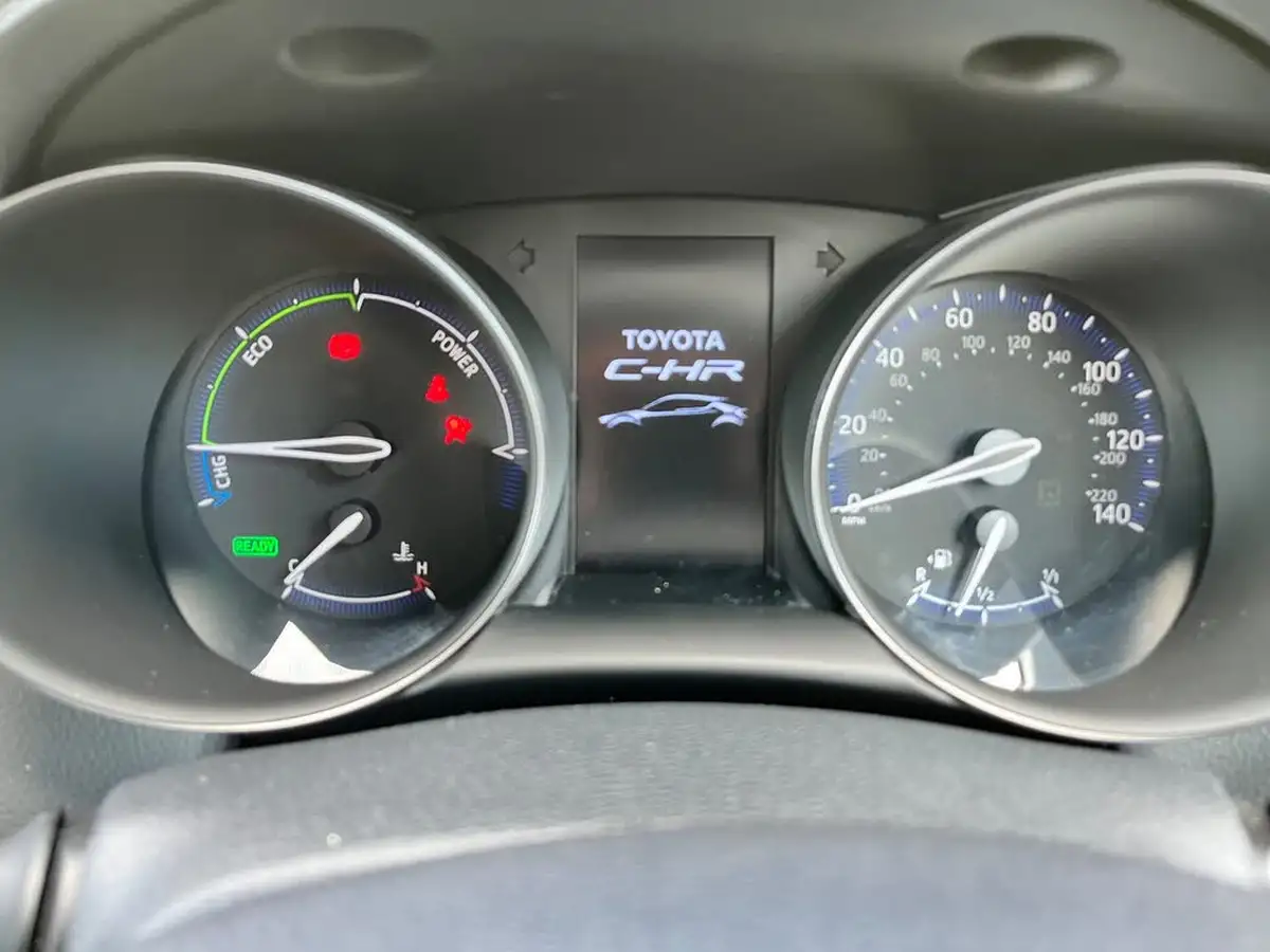 2021-toyota-c-hr-18-vvt-i-icon-big-20