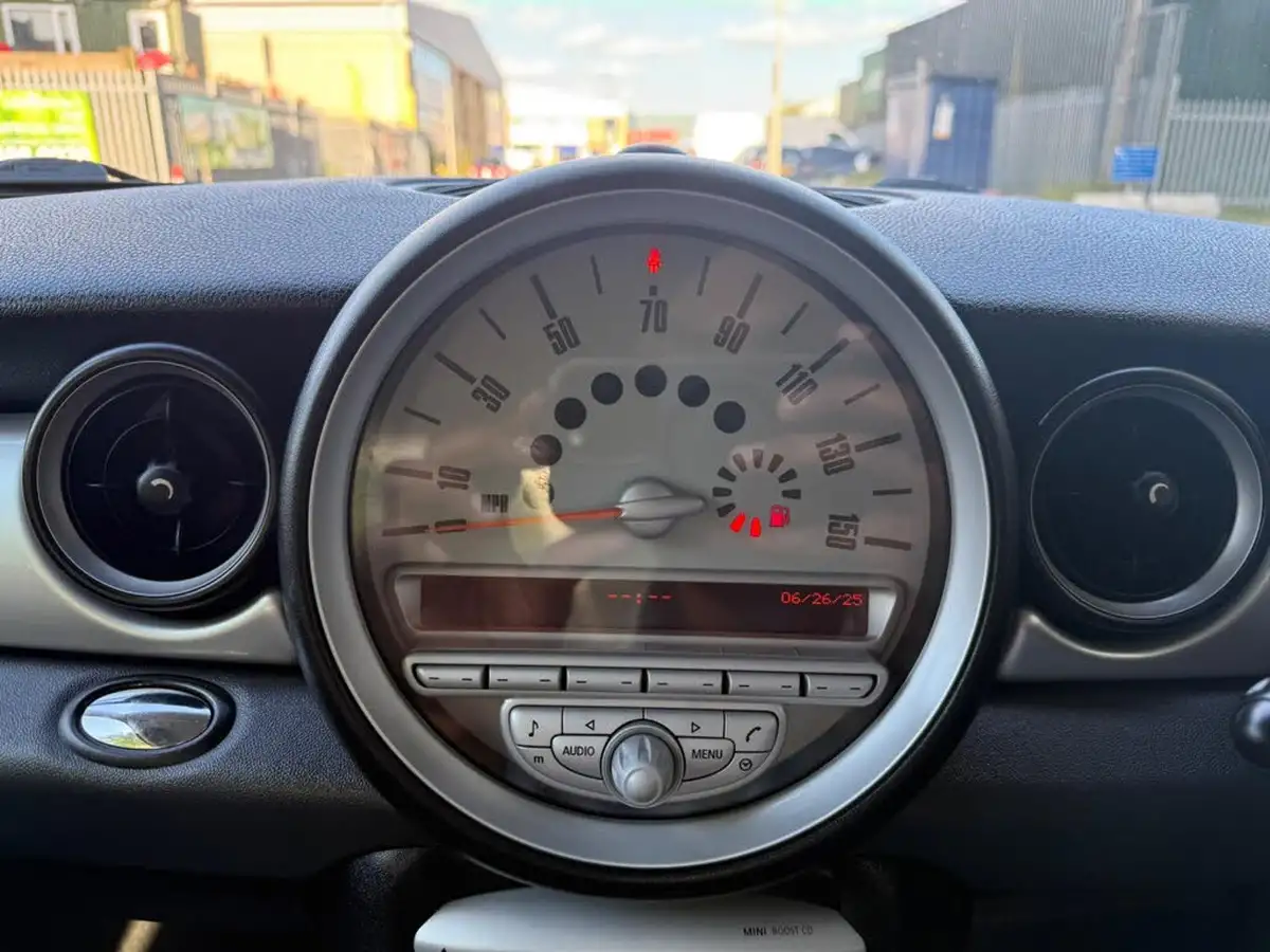 2008-mini-cooper-16-cooper-s-175bhp-hatchback-3d-big-37
