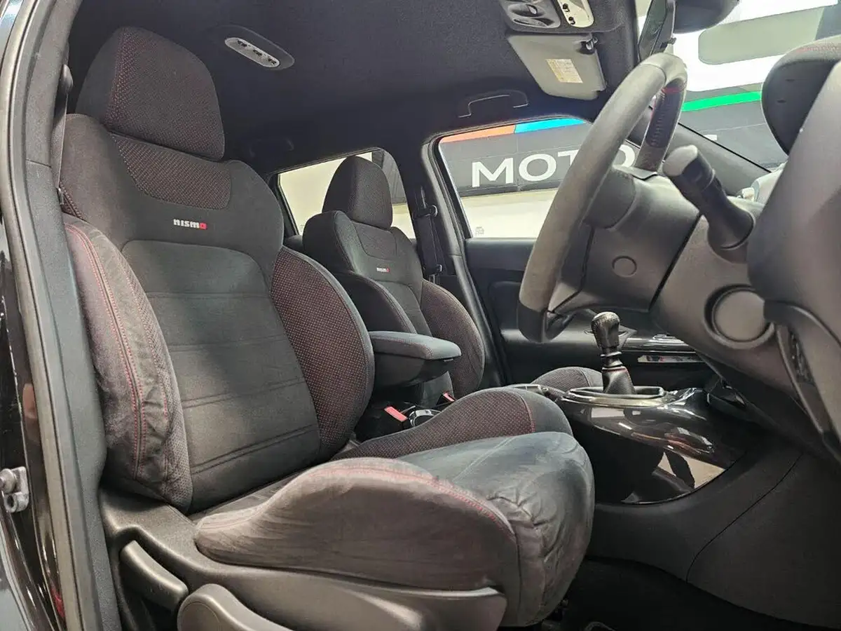 2015-nissan-juke-16-nismo-rs-218ps-big-24