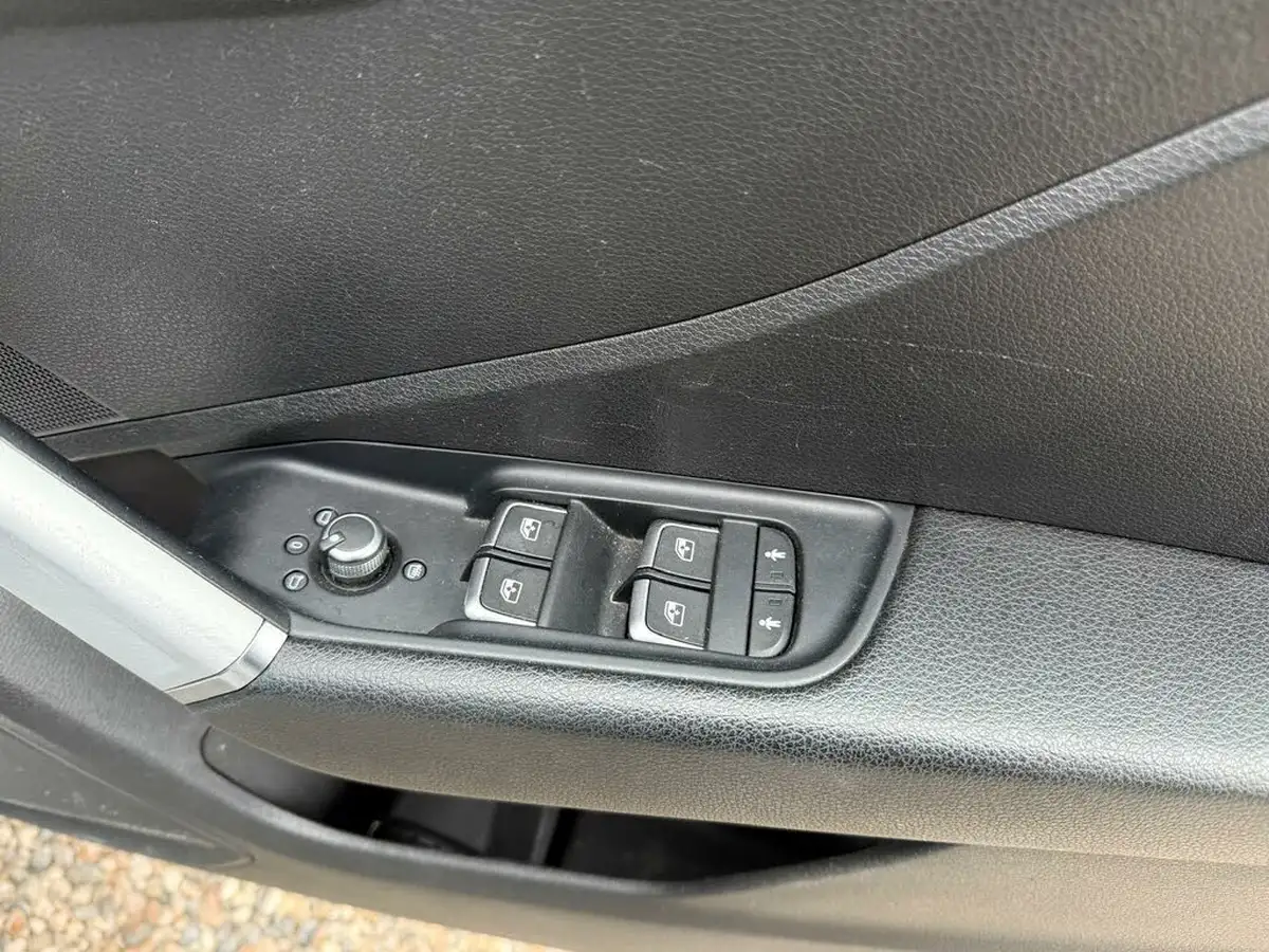 2018-audi-q2-14-tfsi-sport-s-tronic-big-42