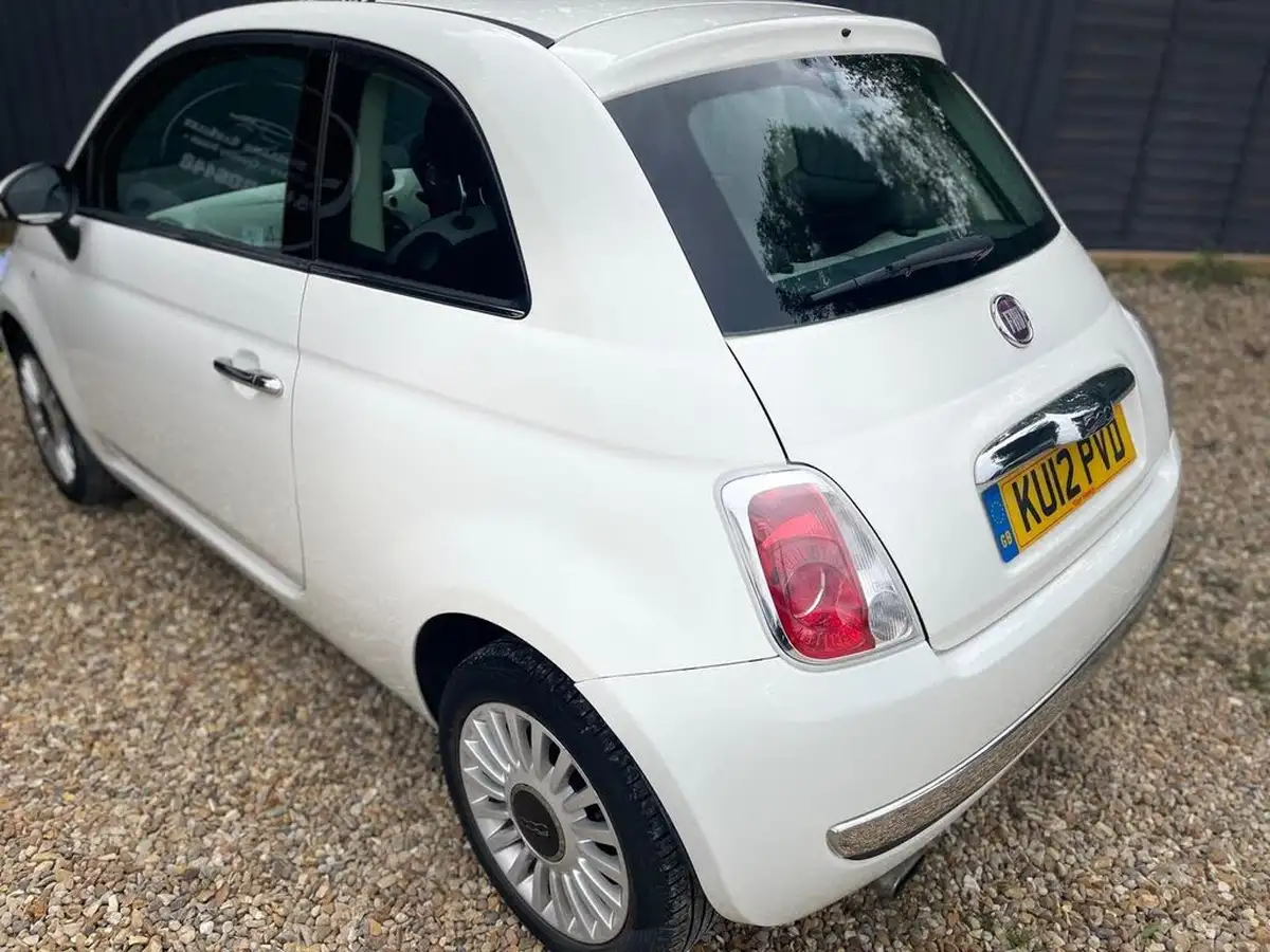 2012-fiat-500-12-lounge-ss-big-17