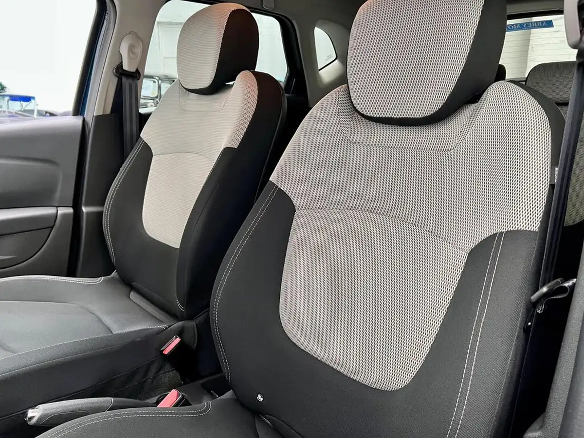 2019-renault-captur-13-tce-iconic-130bhp-ss-big-33