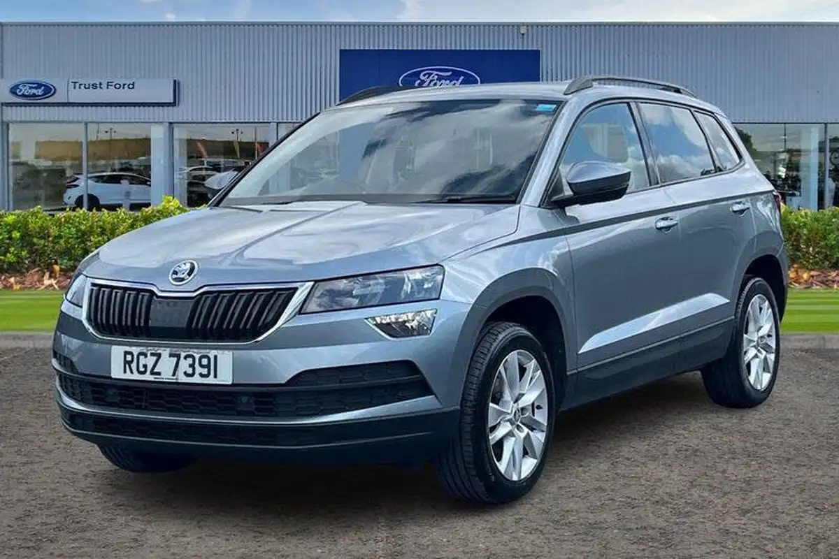 2020-skoda-karoq-15-tsi-se-technology-big-4