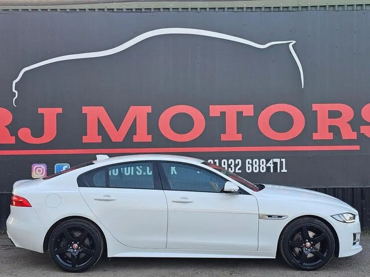 2018-jaguar-xe-20i-r-sport-200ps-1997cc-big-18