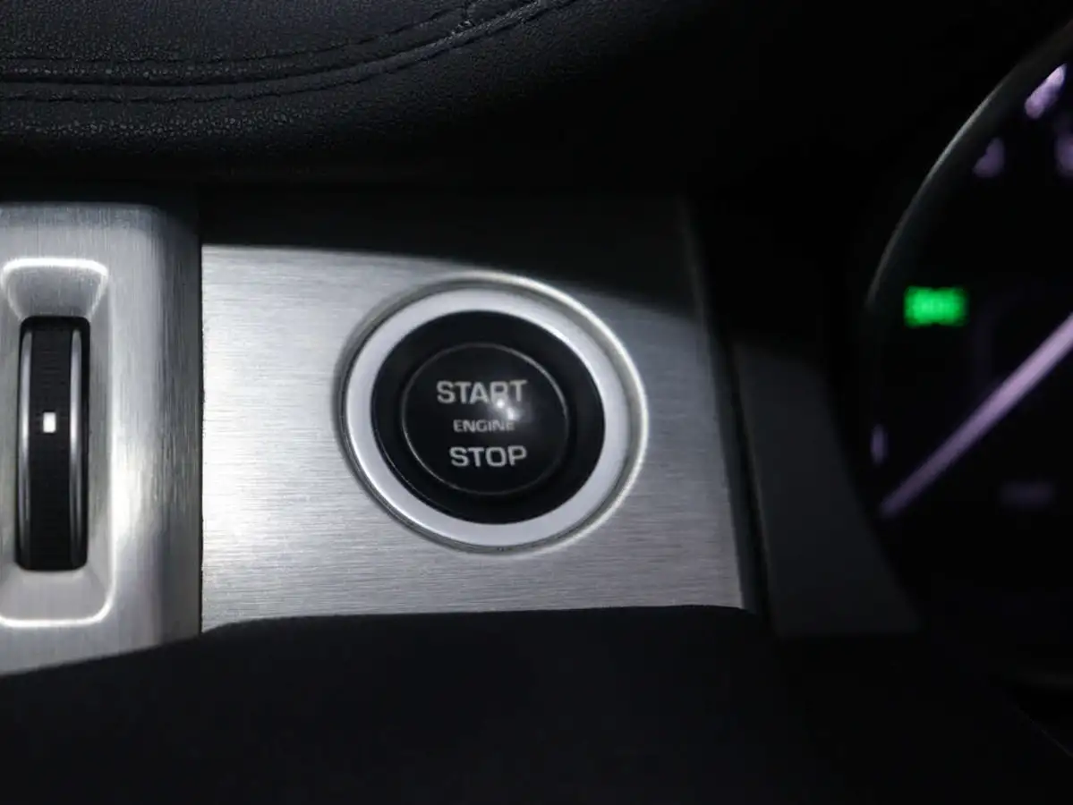 2015-land-rover-range-rover-evoque-22ed4-pure-tech-hatchback-5d-big-26